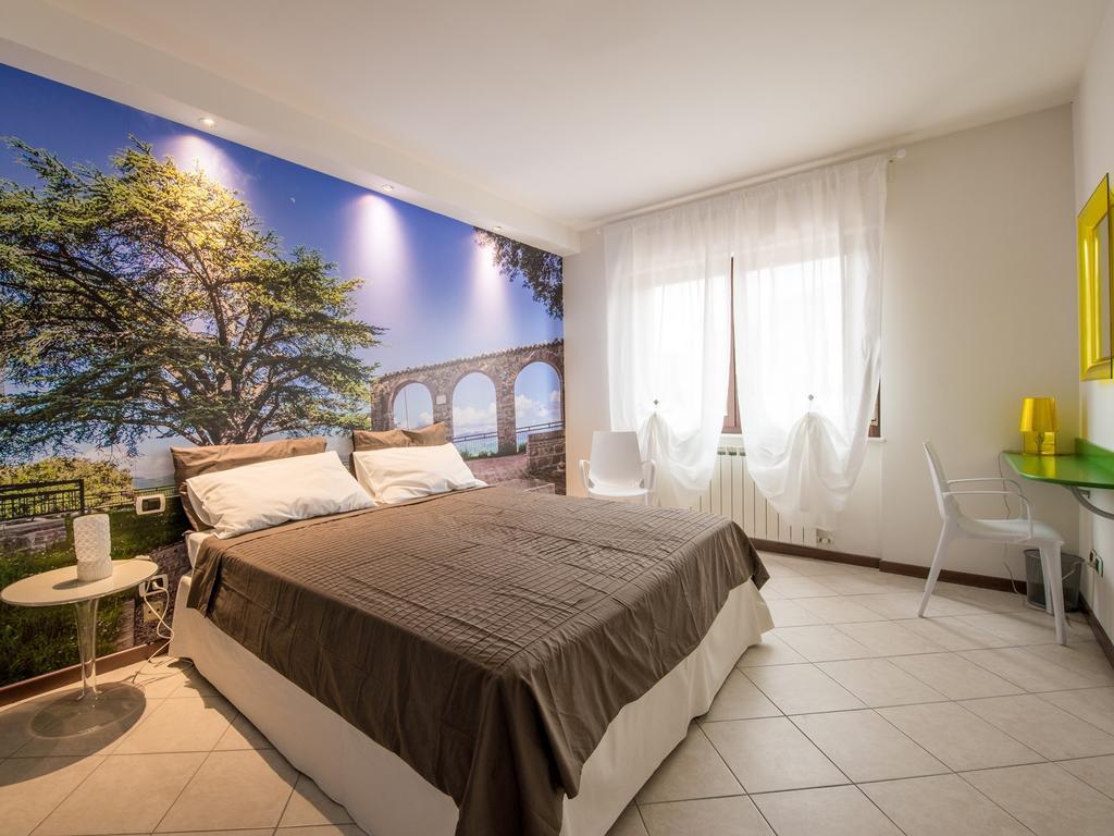 Alla Scoperta Delle Marche Camerino Pokoj fotografie